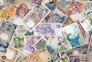 ارزهای آسیایی، تحت فشار دلار